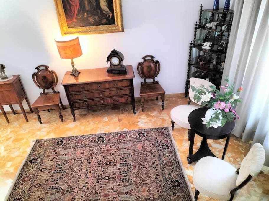 Lorenzo Il Magnifico Elegant With Two Bedrooms Apartamento Florença